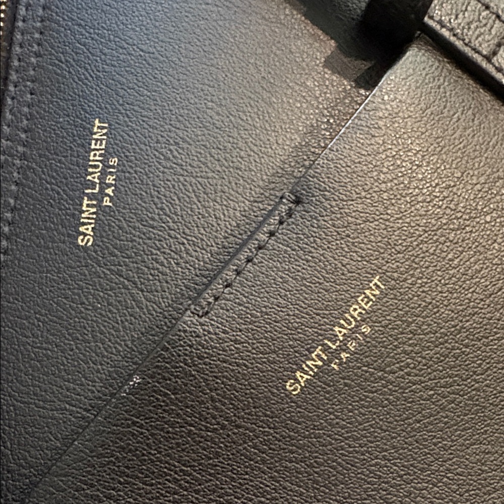 Saint Laurent Black Leather Tote - Picture 4 of 7